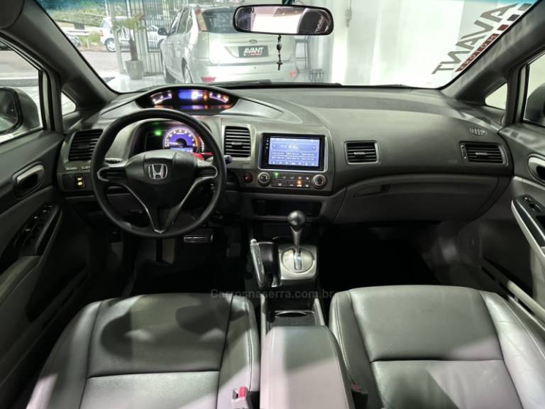 HONDA - CIVIC - 2008/2008 - Prata - R$ 47.900,00