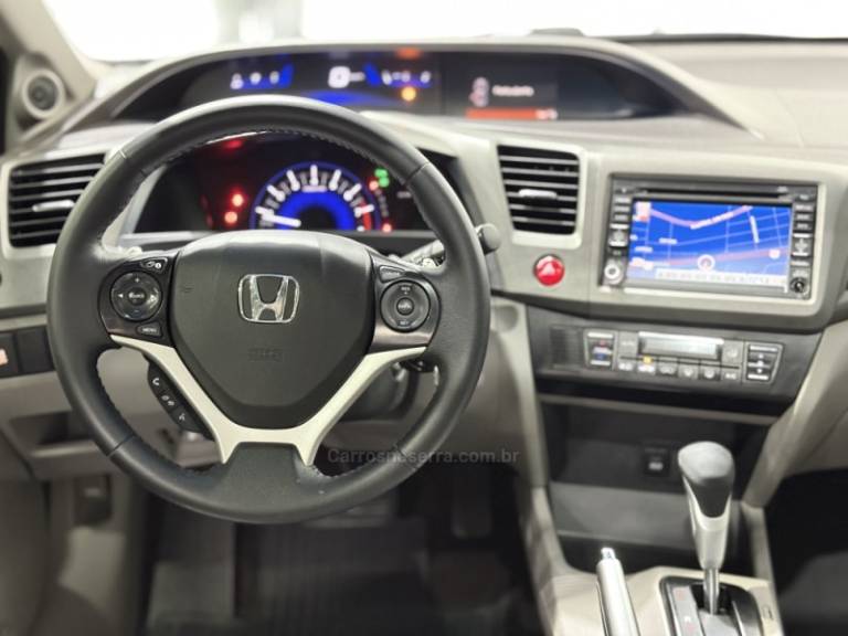 HONDA - CIVIC - 2013/2013 - Branca - R$ 78.900,00