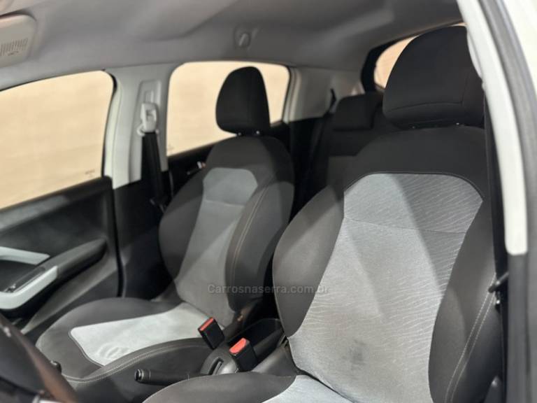 PEUGEOT - 208 - 2014/2015 - Branca - R$ 42.900,00