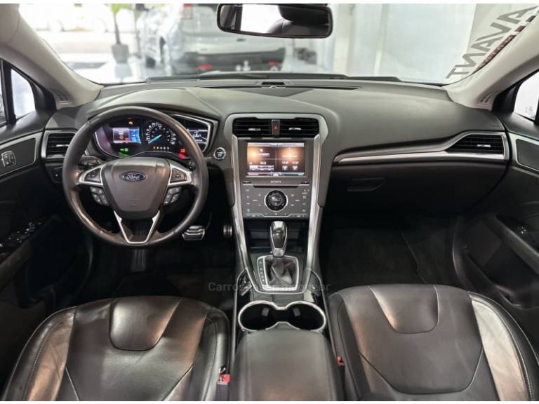 FORD - FUSION - 2014/2014 - Cinza - R$ 85.900,00