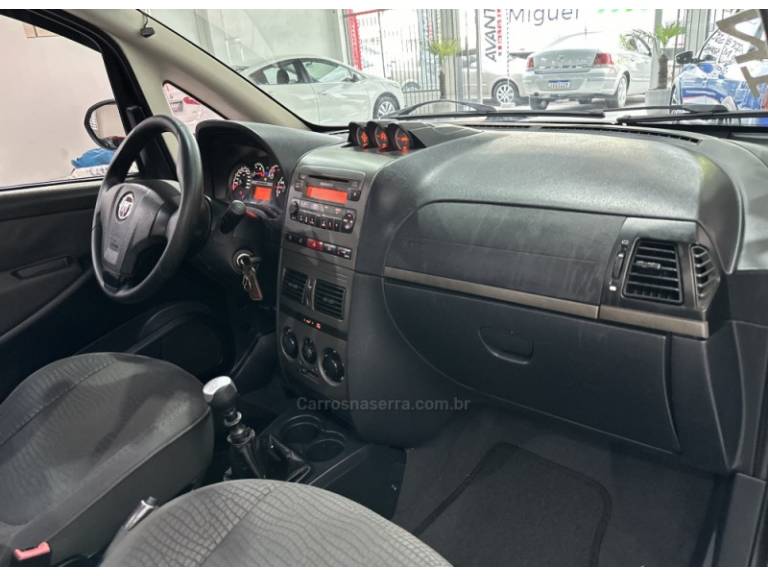 FIAT - IDEA - 2011/2011 - Preta - R$ 29.900,00