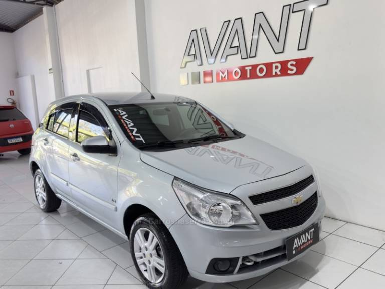 CHEVROLET - AGILE - 2011/2011 - Prata - R$ 36.900,00