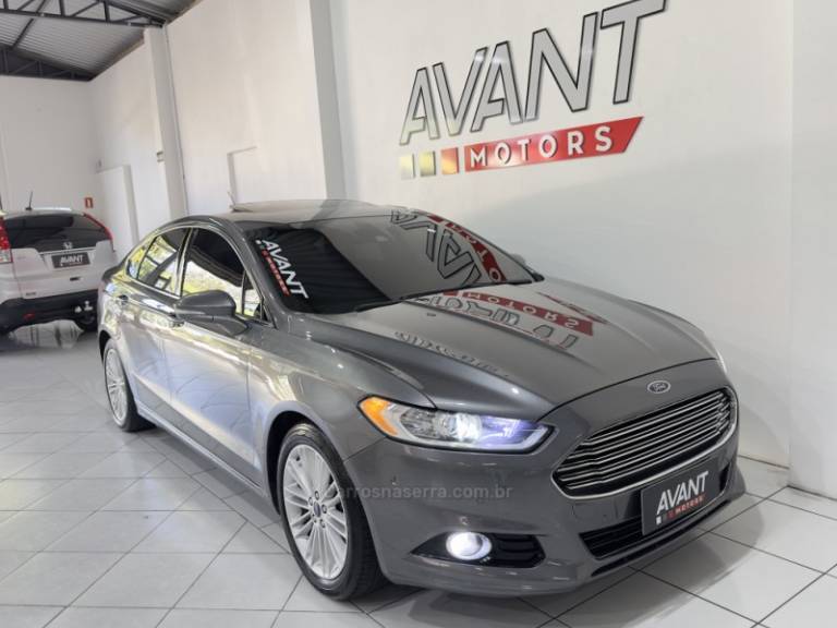 FORD - FUSION - 2014/2014 - Cinza - R$ 85.900,00