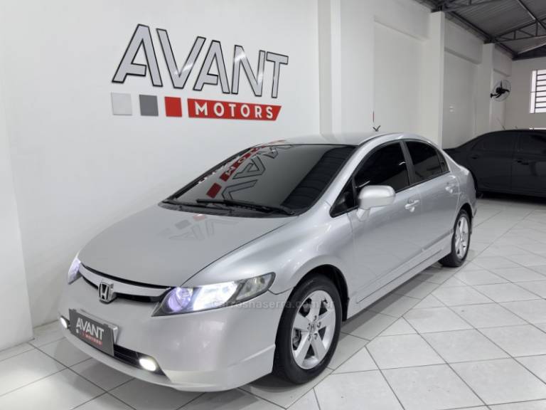 HONDA - CIVIC - 2008/2008 - Prata - R$ 47.900,00