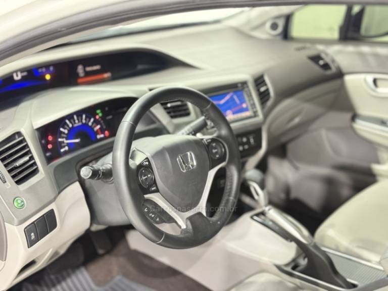 HONDA - CIVIC - 2013/2013 - Branca - R$ 78.900,00