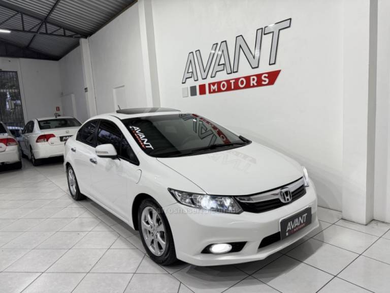 HONDA - CIVIC - 2013/2013 - Branca - R$ 78.900,00