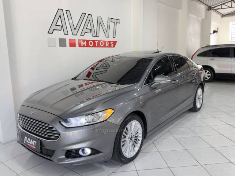 FORD - FUSION - 2014/2014 - Cinza - R$ 85.900,00