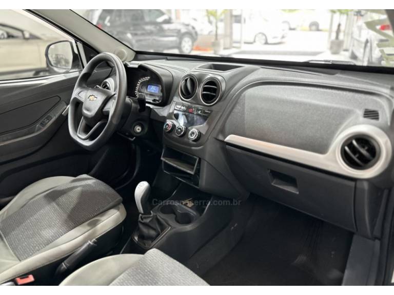 CHEVROLET - MONTANA - 2015/2016 - Branca - R$ 44.900,00