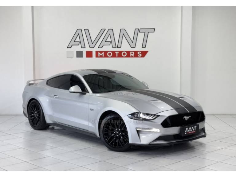 FORD - MUSTANG - 2018/2018 - Prata - R$ 369.900,00