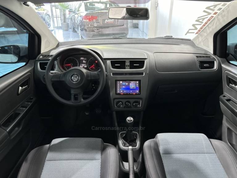 VOLKSWAGEN - FOX - 2014/2014 - Branca - R$ 42.900,00